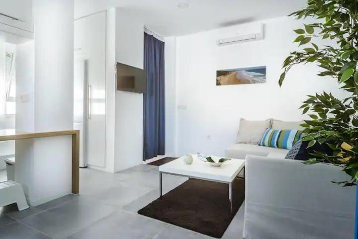 Apartamento Con Terraza Vistas Al Mar. Conil De La Frontera Luaran gambar