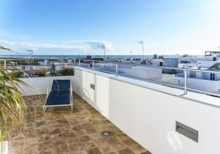 Apartamento Con Terraza Vistas Al Mar. Conil De La Frontera Luaran gambar